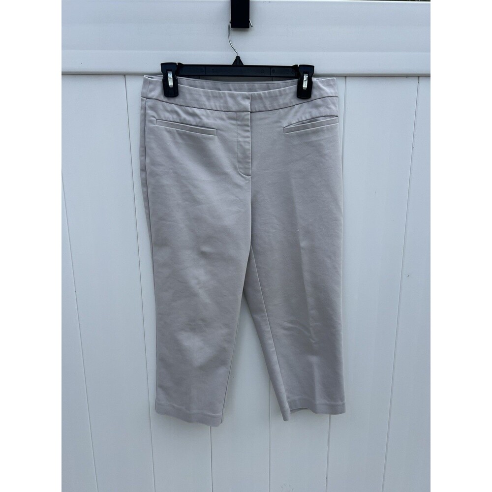 Chico’s Fabulously Slimming Womens Pants Capri Size 0.5 (4) Beige Crop